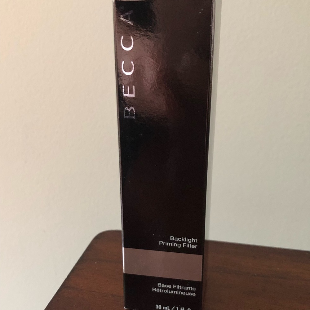BECCA Backlight Priming Filter
